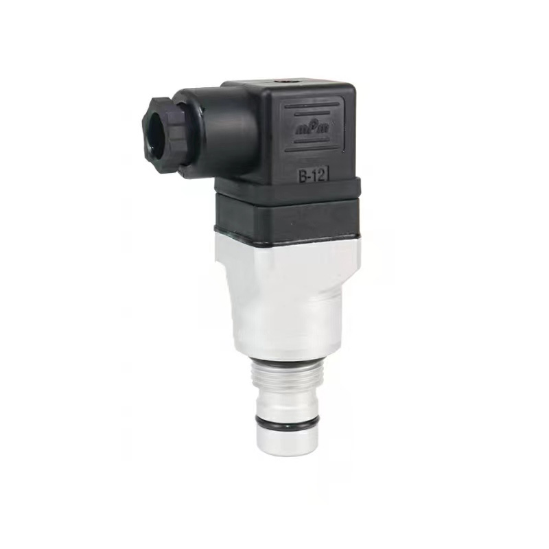 Differential pressure transmitter